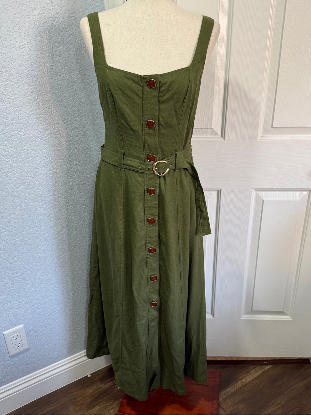 Taylor Olive Green Linen Midi Dress Belted Size 8 Coastal Resort Minimalist - Picture 2 of 14